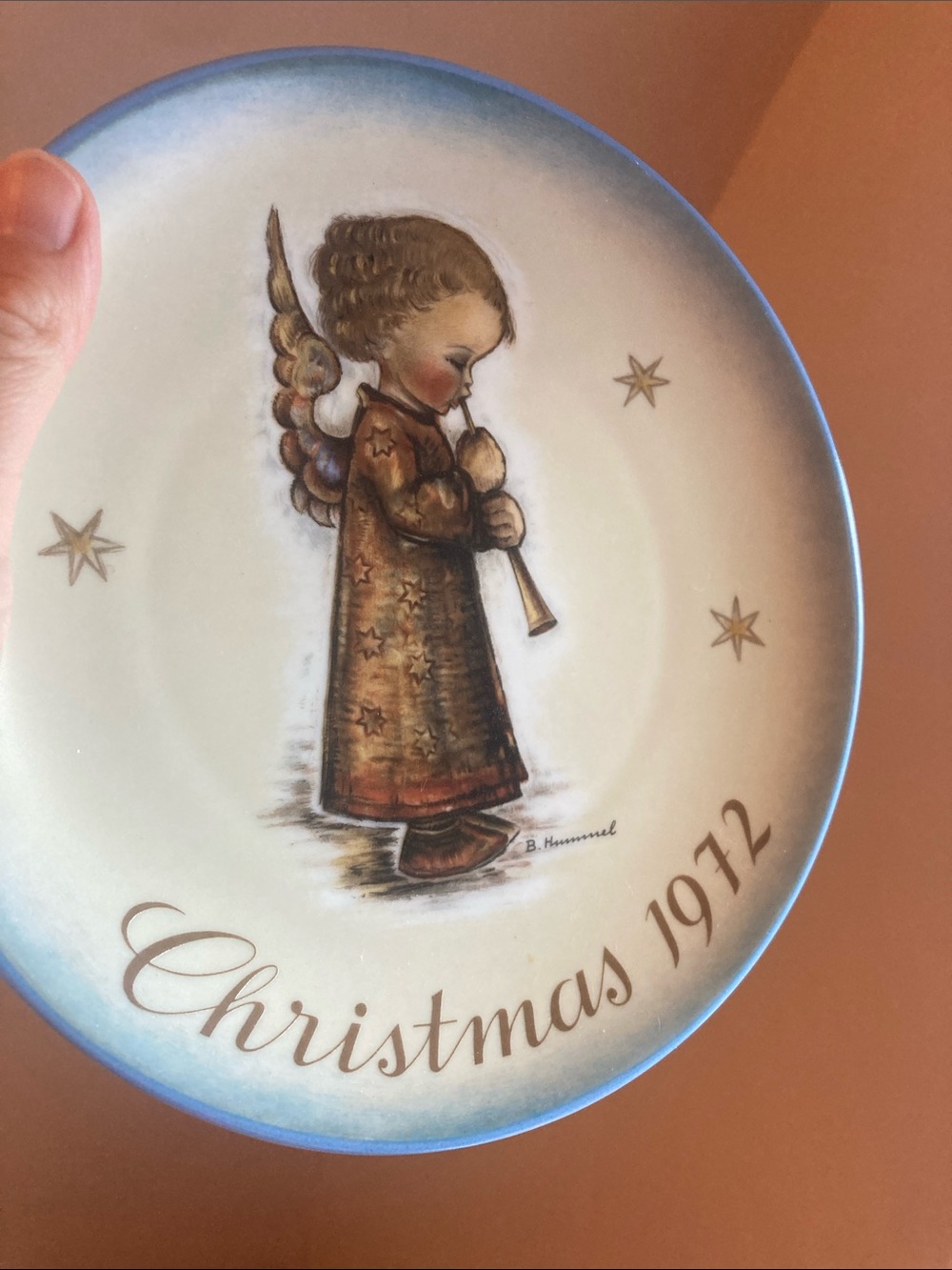 Hummel Angel Plate- Christmas 1972 - Picture 6 of 8